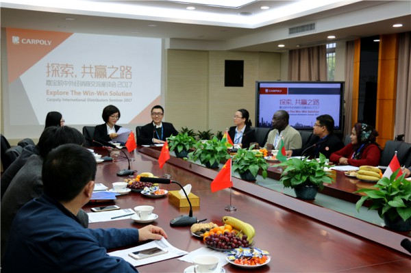 ���h�F��